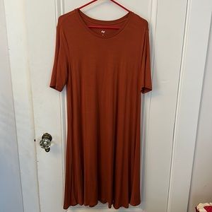 Dip women’s burnt orange flowy t-shirt maxi dress size large